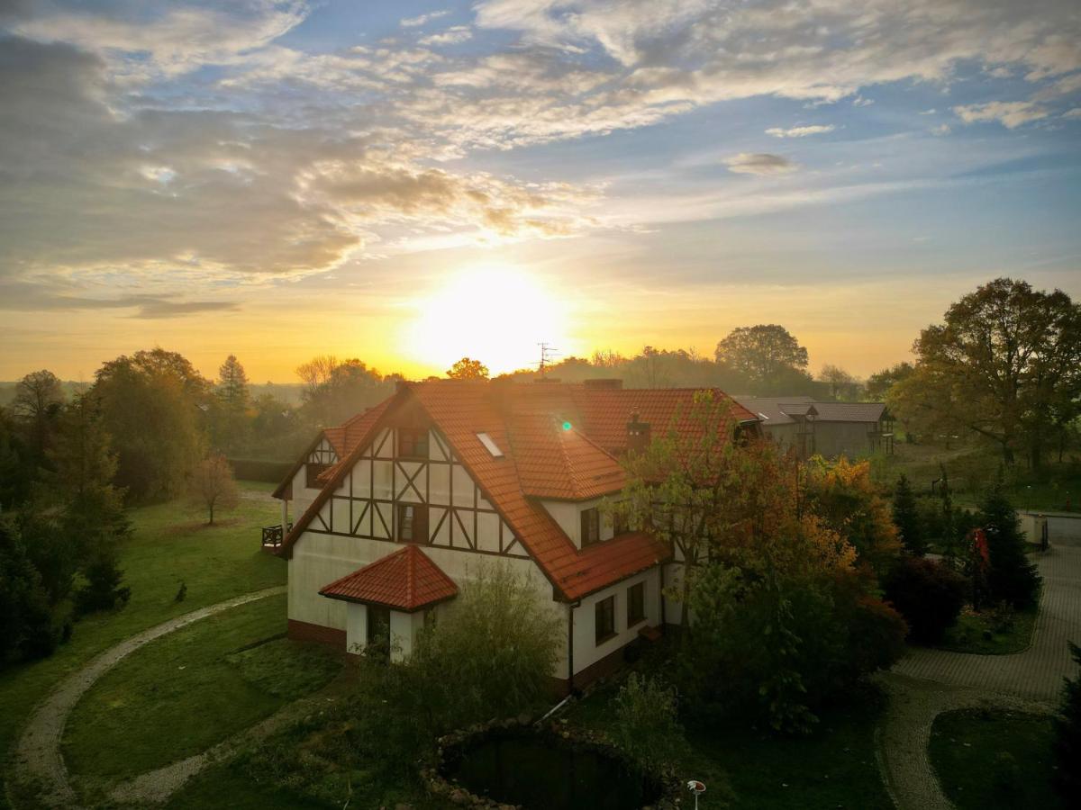 Villa Barbara Oborniki Śląskie Exterior foto